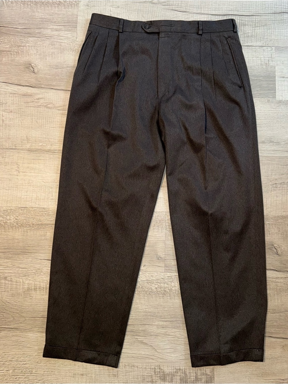 VTG Slates Levi Strauss USA Made 36x30 Pleated Cuffed Slacks Dacron Microfiber